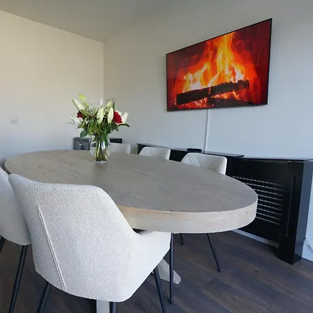 The Dublin Luxe Homestay Newcastle