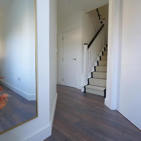 The Dublin Luxe
