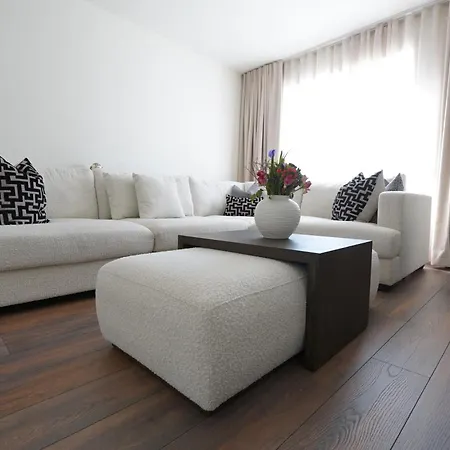 The Dublin Luxe