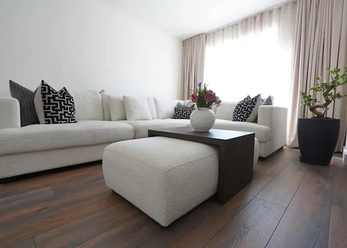 The Dublin Luxe